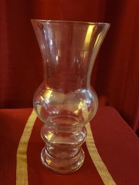 Mid-Century Vintage 10” Clear Glass Hurricane Vase - Tiered, Like New